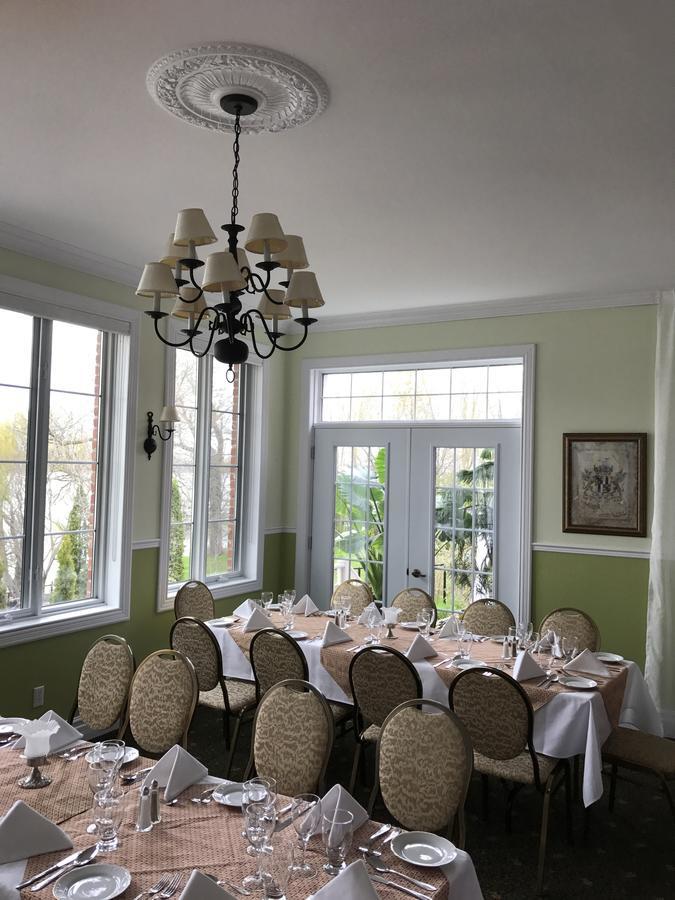 La Belle Aux Berges Bed & Breakfast Saint-Denis-sur-Richelieu Eksteriør bilde